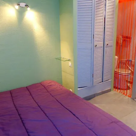 Colors - Port Nature Pn606 - 2 Personnes Apartman *